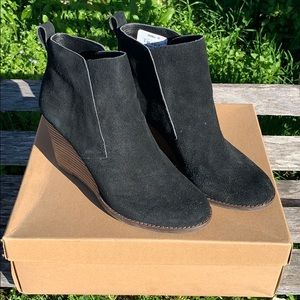 Lucky brand booties